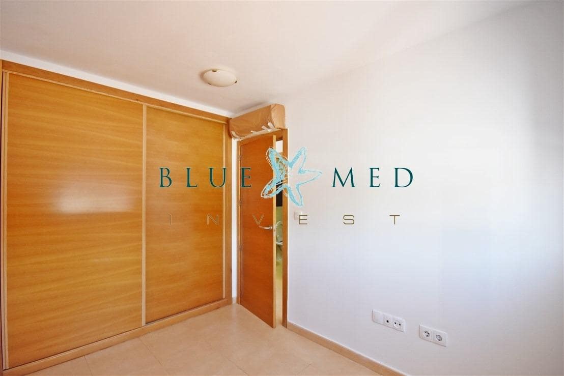 3 slaapkamer Flat te koop in Condado de Alhama met zwembad - € 109.995 (Ref: 9452126)