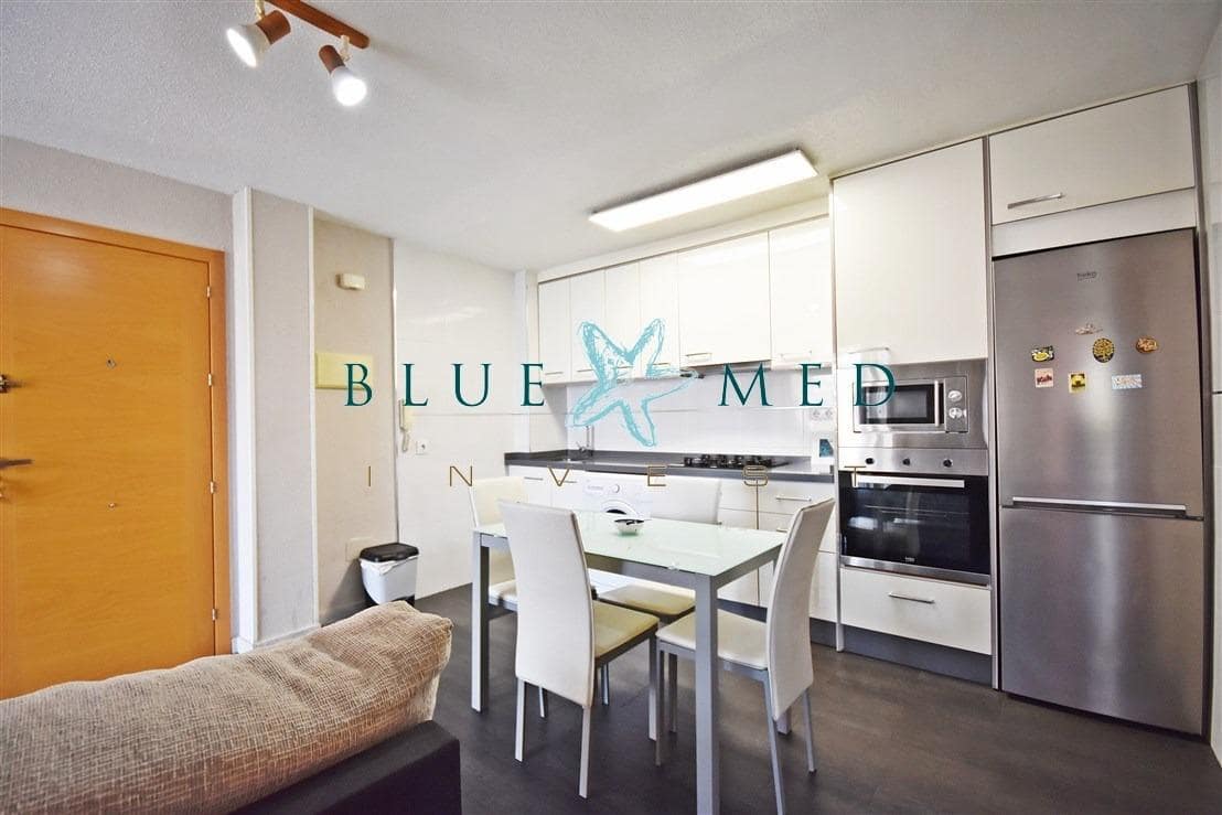 2 soverom Leilighet til salgs i Puerto de Mazarron med svømmebasseng - € 185 000 (Ref: 9456251)