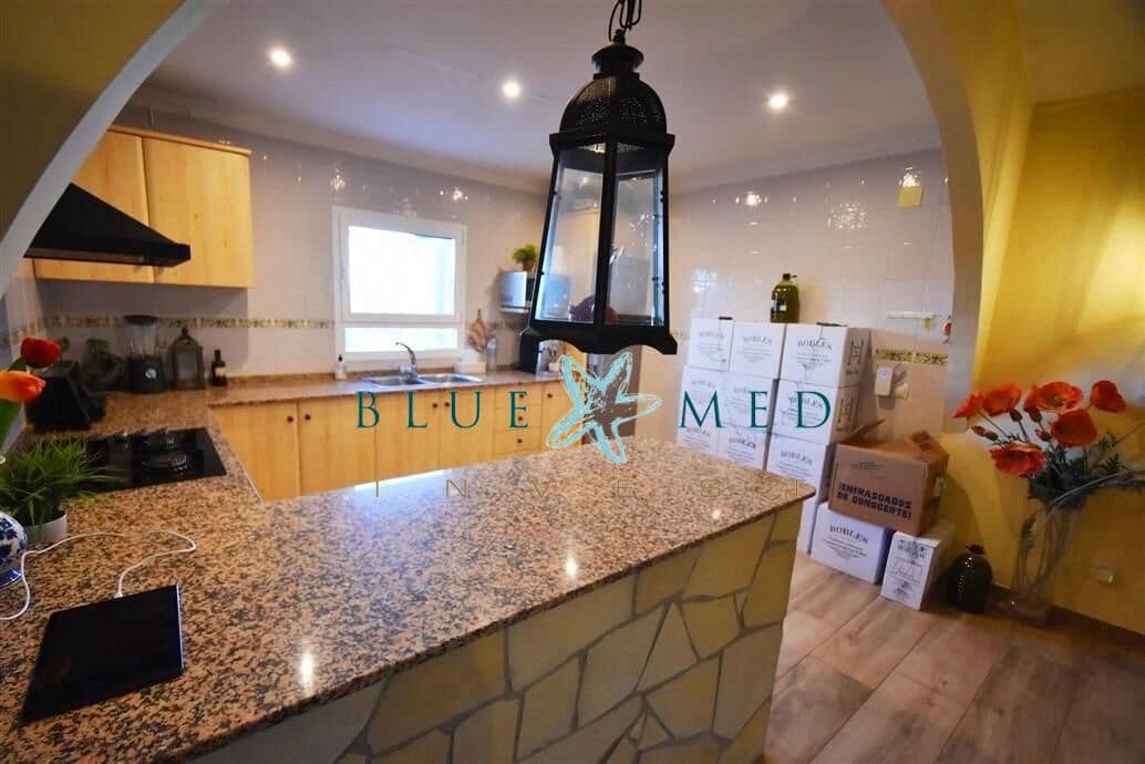 4 soverom Finca/Herregård til salgs i Puerto Lumbreras med garasje - € 389 000 (Ref: 9474193)