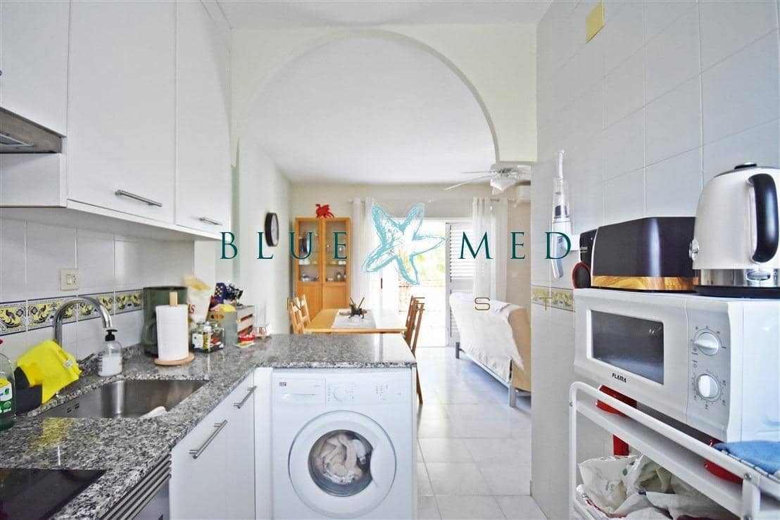 2 bedroom Apartment for sale in Alamillo with pool - € 154,995 (Ref: 9497177)