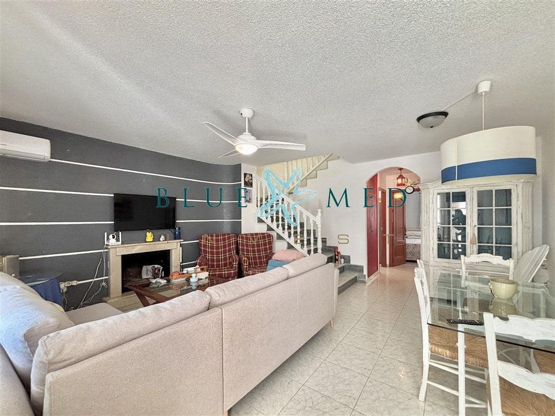 Apartamento de 4 habitaciones en Puerto de Mazarron en venta con piscina - 290.000 € (Ref: 9508877)