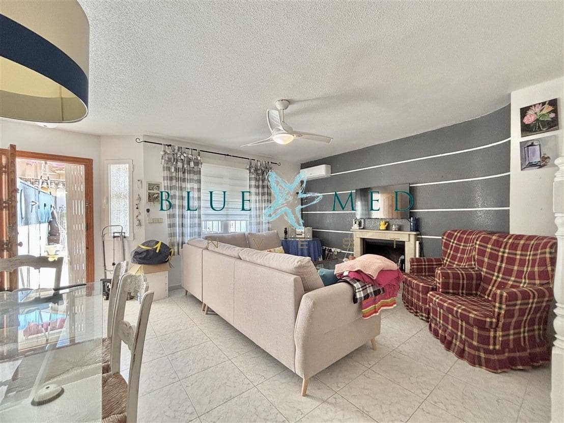 Apartamento de 4 habitaciones en Puerto de Mazarron en venta con piscina - 290.000 € (Ref: 9508877)