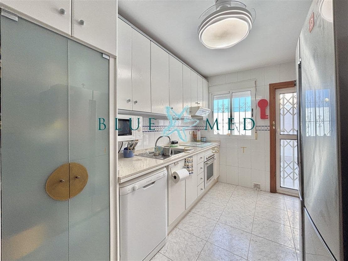 Apartamento de 4 habitaciones en Puerto de Mazarron en venta con piscina - 290.000 € (Ref: 9508877)