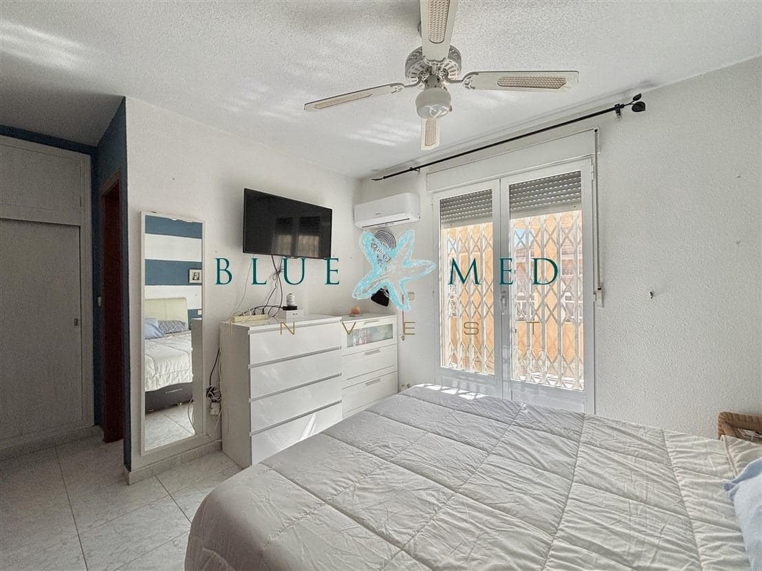 Apartamento de 4 habitaciones en Puerto de Mazarron en venta con piscina - 290.000 € (Ref: 9508877)