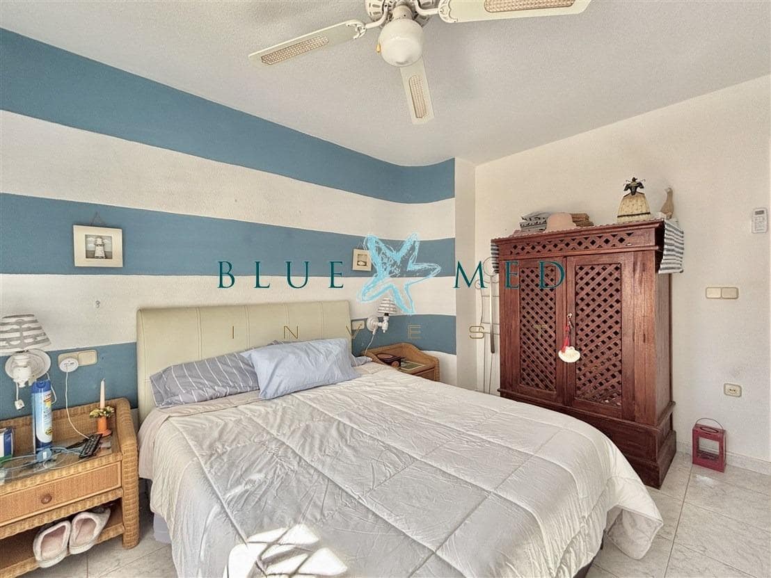 Apartamento de 4 habitaciones en Puerto de Mazarron en venta con piscina - 290.000 € (Ref: 9508877)