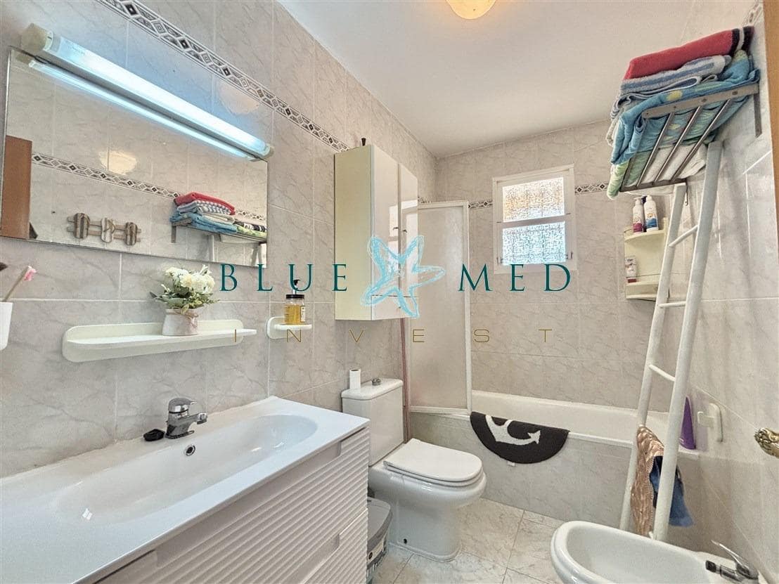 Apartamento de 4 habitaciones en Puerto de Mazarron en venta con piscina - 290.000 € (Ref: 9508877)