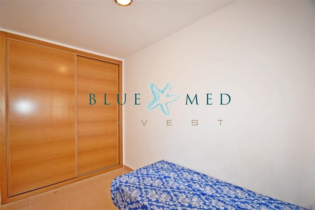 3 slaapkamer Flat te koop in Condado de Alhama met zwembad - € 134.900 (Ref: 9530517)