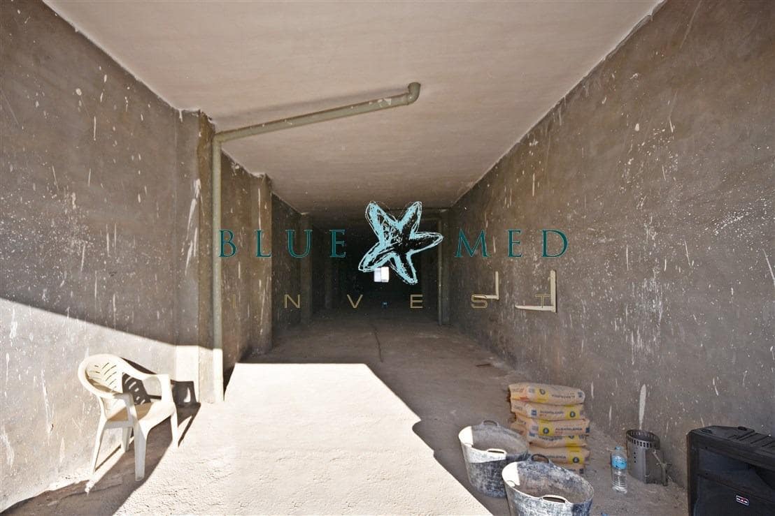 Comercial para venda em Puerto de Mazarron - 188 000 € (Ref: 9535927)