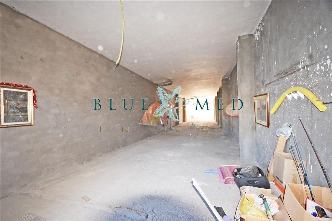 Comercial para venda em Puerto de Mazarron - 188 000 € (Ref: 9535927)