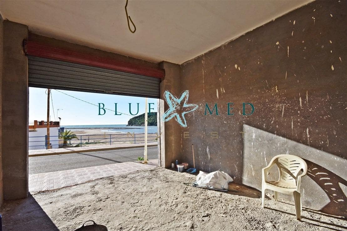 Comercial para venda em Puerto de Mazarron - 188 000 € (Ref: 9535927)