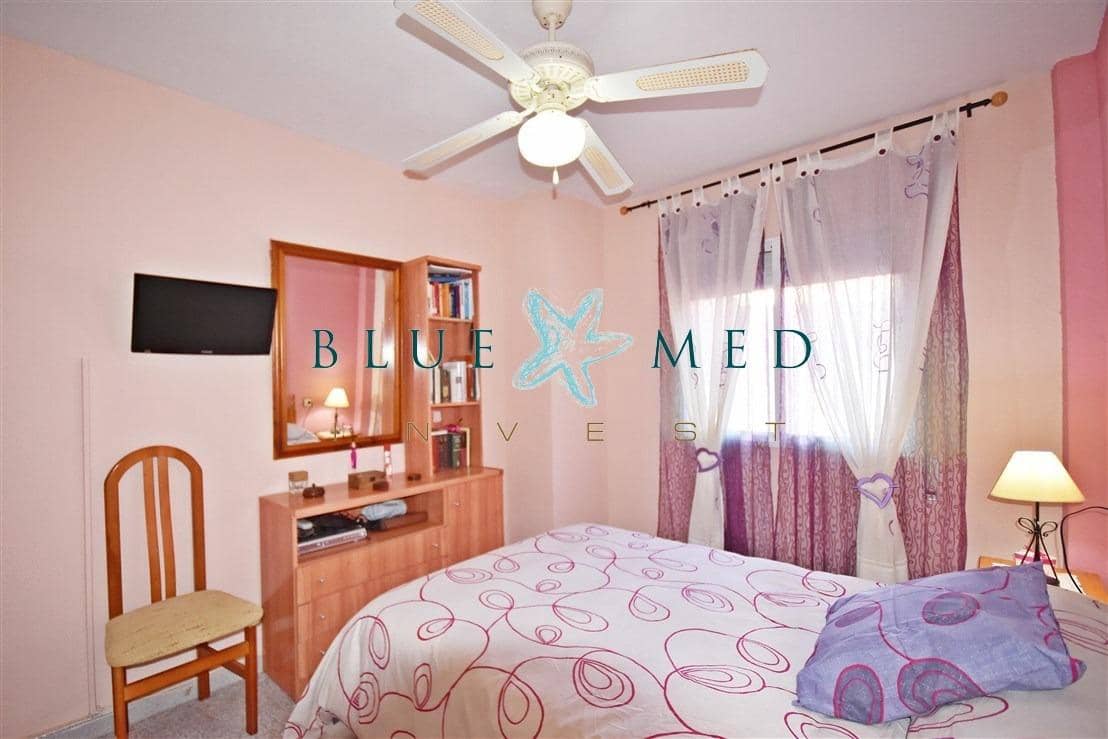 2 makuuhuone Huoneisto myytävänä paikassa Puerto de Mazarron mukana 
autotalli - 144 990 € (Ref: 9543599)