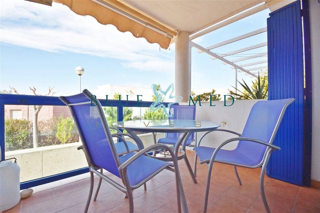 2 soveværelse Lejlighed til salg i Isla Plana med swimmingpool garage - € 149.000 (Ref: 9548178)