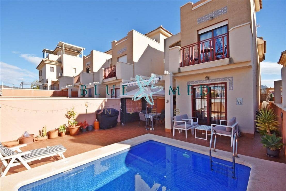 3 soverom Villa til salgs i Puerto de Mazarron med svømmebasseng - € 305 000 (Ref: 9548179)