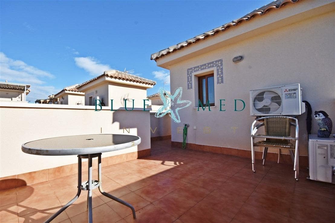 3 soverom Villa til salgs i Puerto de Mazarron med svømmebasseng - € 305 000 (Ref: 9548179)