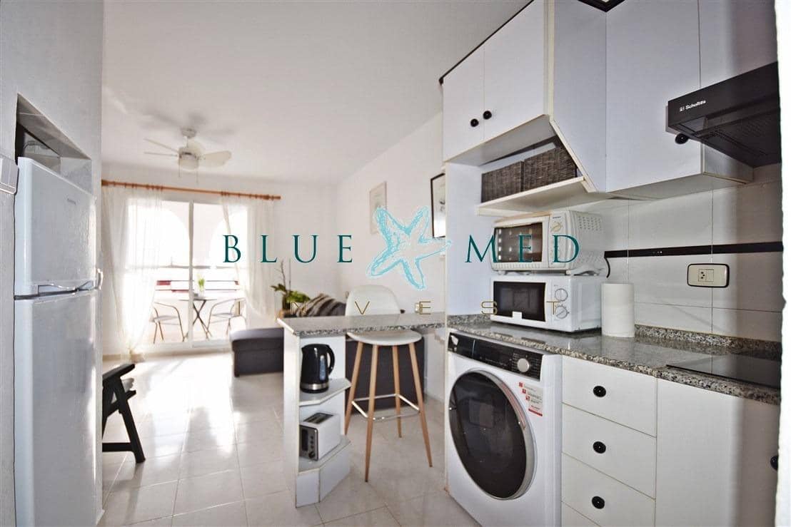Studio for sale in Alamillo with pool - € 85,000 (Ref: 9551480)