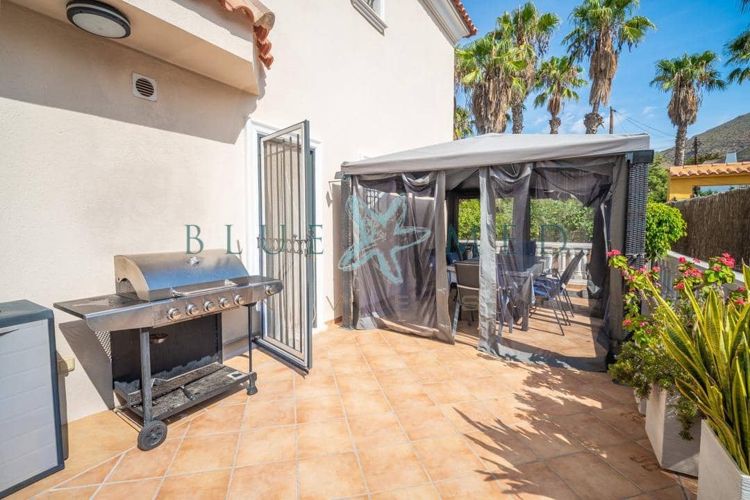 4 bedroom Villa for sale in La Azohia with pool garage - € 739,000 (Ref: 9586491)