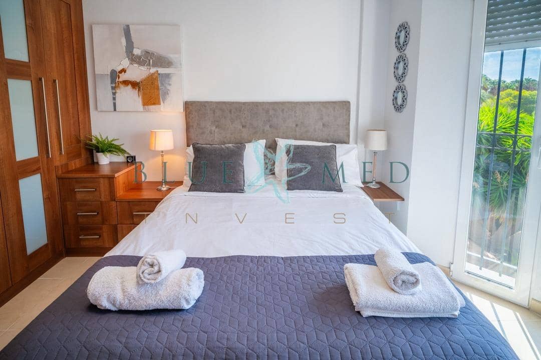 4 bedroom Villa for sale in La Azohia with pool garage - € 739,000 (Ref: 9586491)