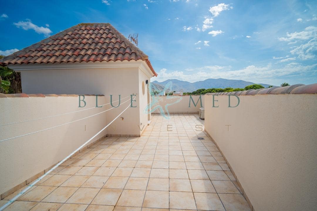 4 bedroom Villa for sale in La Azohia with pool garage - € 739,000 (Ref: 9586491)
