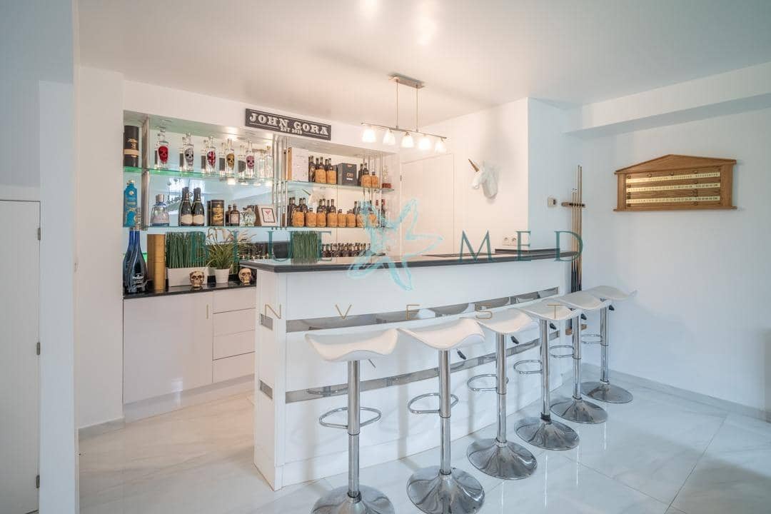 4 bedroom Villa for sale in La Azohia with pool garage - € 739,000 (Ref: 9586491)