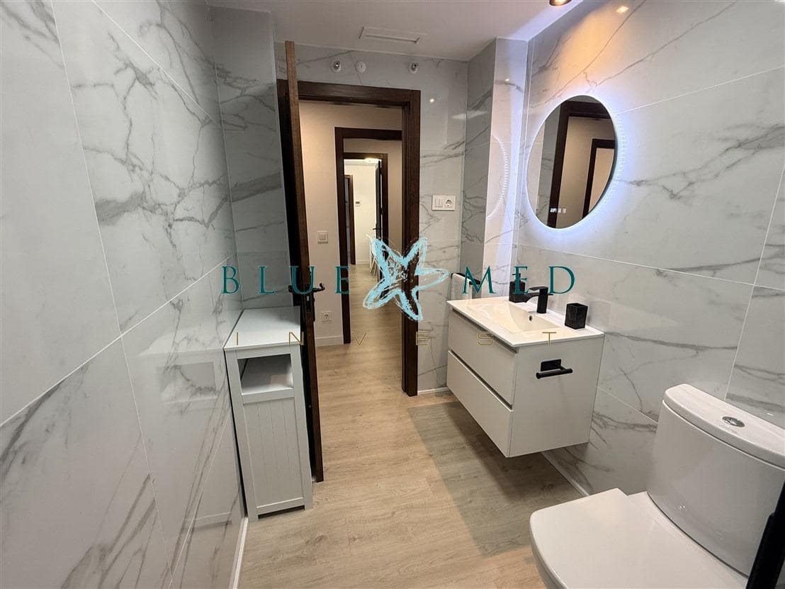 2 makuuhuone Huoneisto myytävänä paikassa Hacienda del Alamo mukana uima-altaan 
autotalli - 172 000 € (Ref: 9599520)