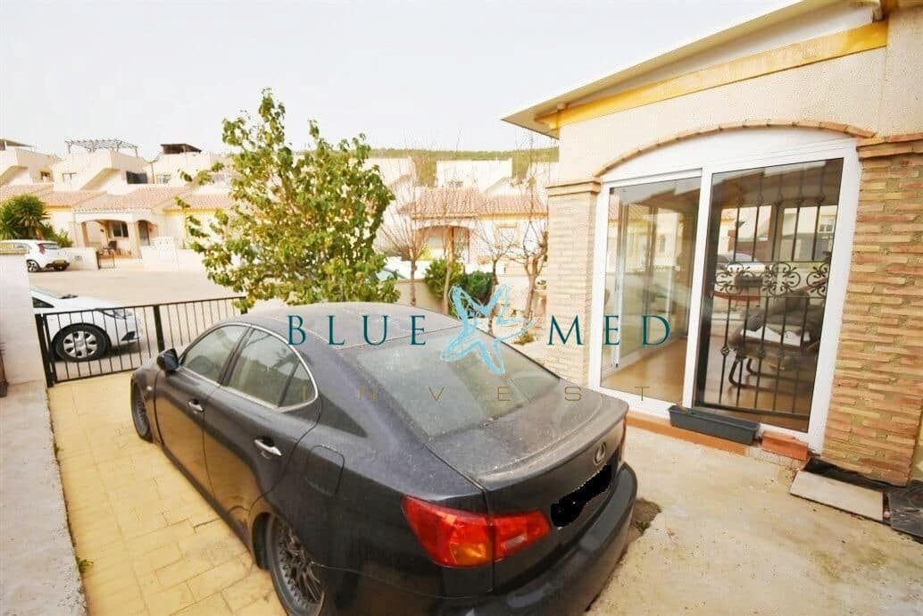 7 bedroom Villa for sale in Camposol with pool - € 249,900 (Ref: 9656086)