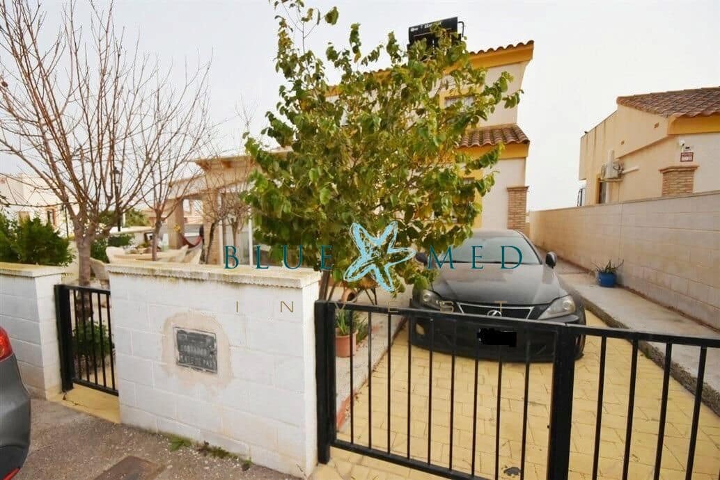 7 bedroom Villa for sale in Camposol with pool - € 249,900 (Ref: 9656086)