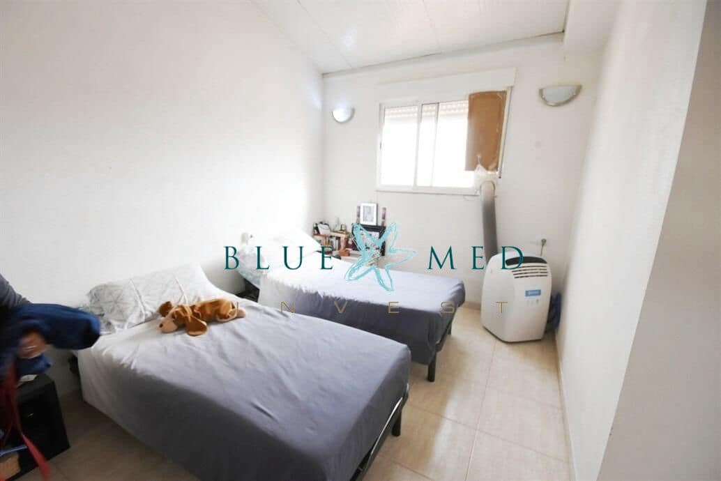 7 bedroom Villa for sale in Camposol with pool - € 249,900 (Ref: 9656086)