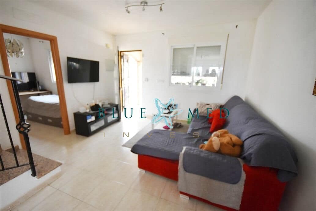 7 bedroom Villa for sale in Camposol with pool - € 249,900 (Ref: 9656086)