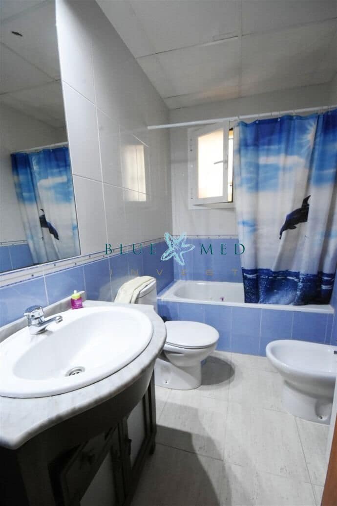 7 bedroom Villa for sale in Camposol with pool - € 249,900 (Ref: 9656086)