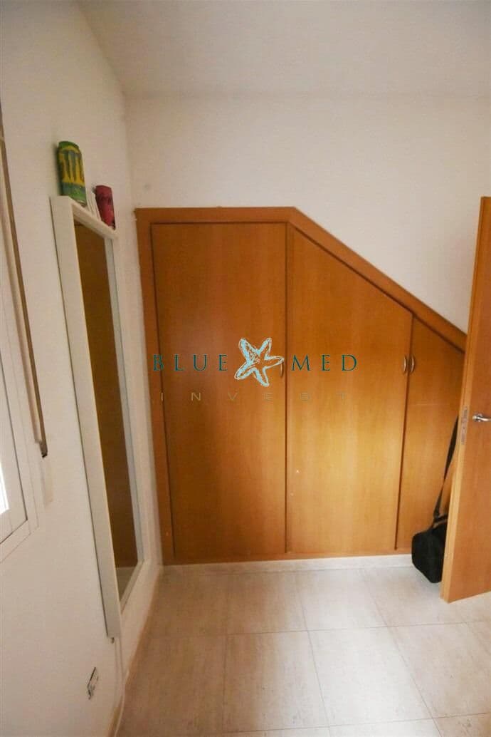 7 bedroom Villa for sale in Camposol with pool - € 249,900 (Ref: 9656086)