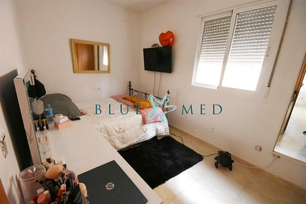 7 bedroom Villa for sale in Camposol with pool - € 249,900 (Ref: 9656086)