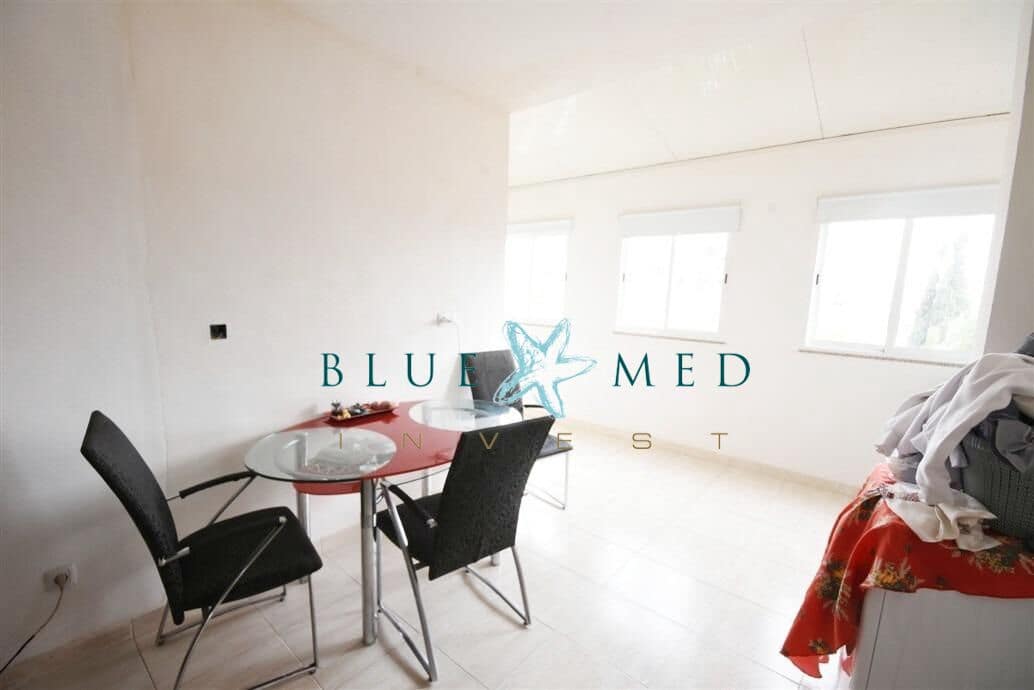 7 bedroom Villa for sale in Camposol with pool - € 249,900 (Ref: 9656086)