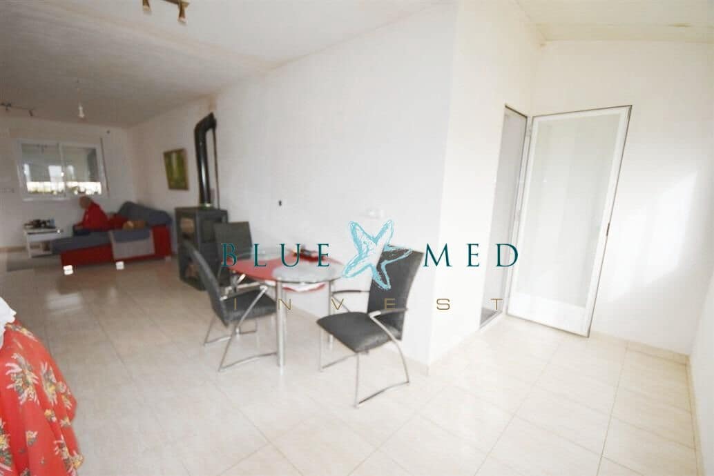 7 bedroom Villa for sale in Camposol with pool - € 249,900 (Ref: 9656086)