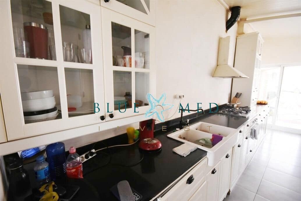 7 bedroom Villa for sale in Camposol with pool - € 249,900 (Ref: 9656086)