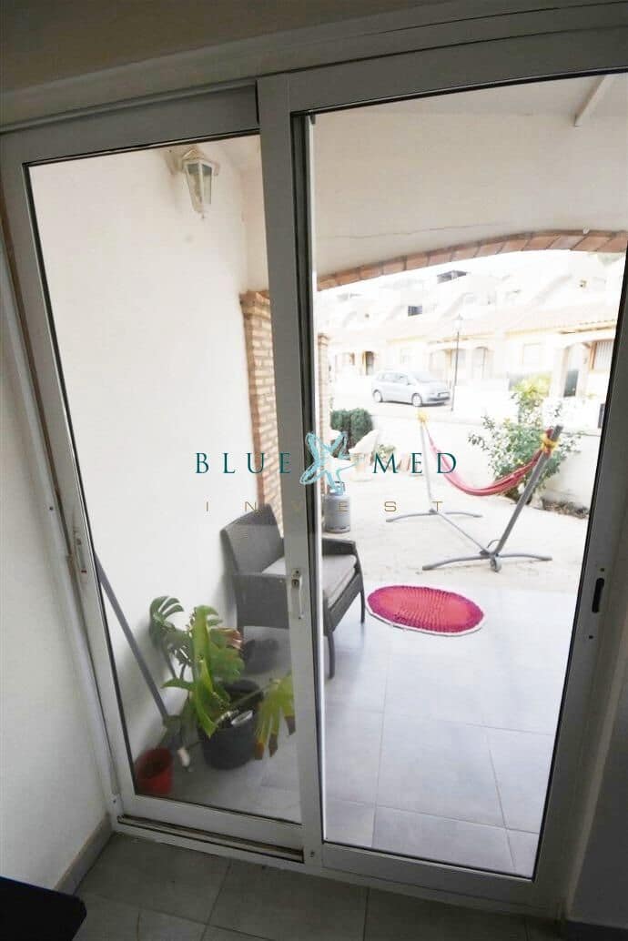 7 bedroom Villa for sale in Camposol with pool - € 249,900 (Ref: 9656086)