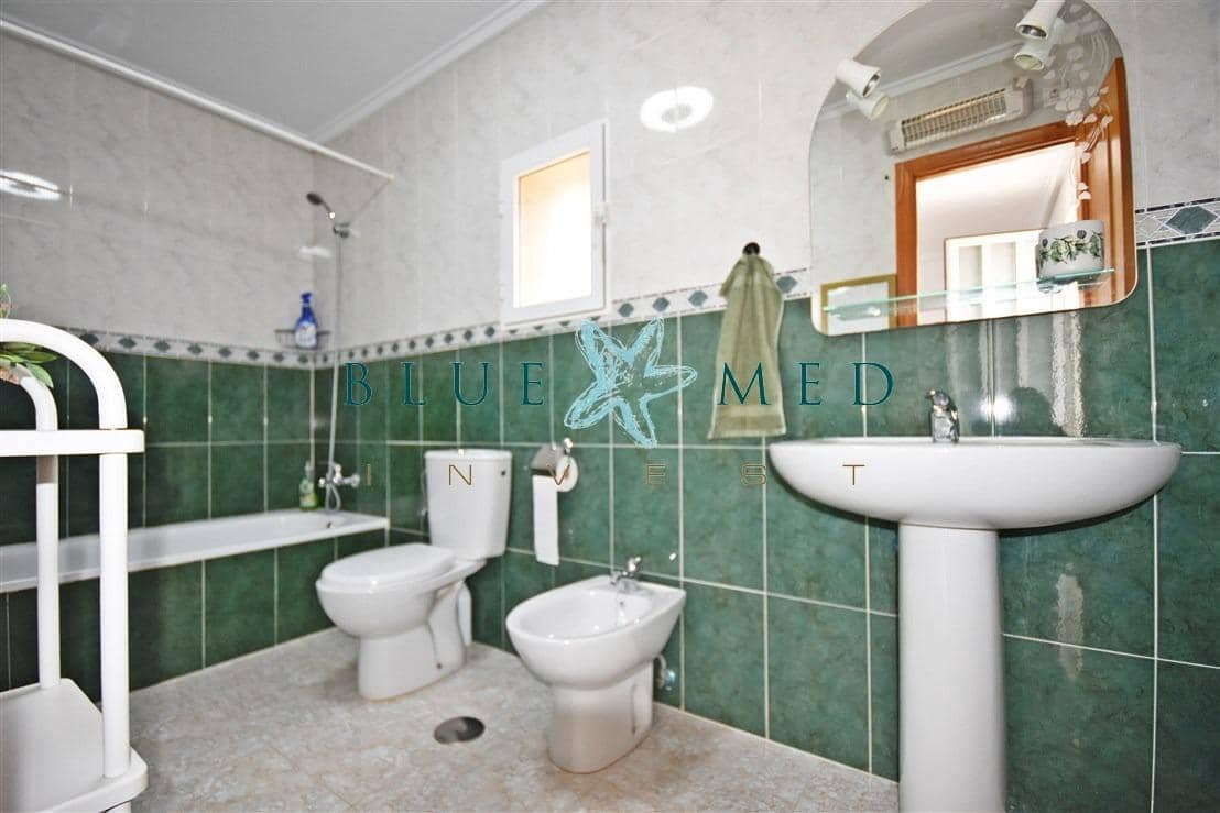 3 bedroom Villa for sale in Camposol with pool - € 219,000 (Ref: 9659427)