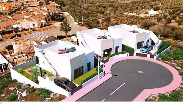 4 bedroom Villa for sale in Mazarrón with pool - € 299,000 (Ref: 9666482)