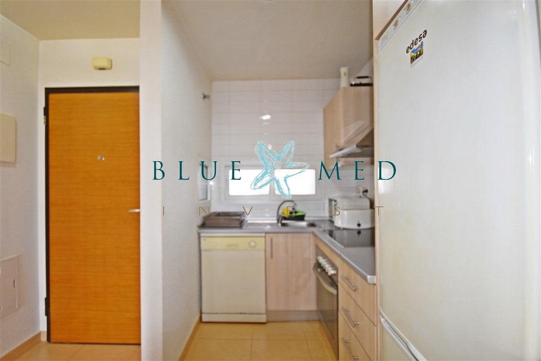 Apartamento de 2 habitaciones en Condado de Alhama en venta con piscina - 139.900 € (Ref: 9670633)