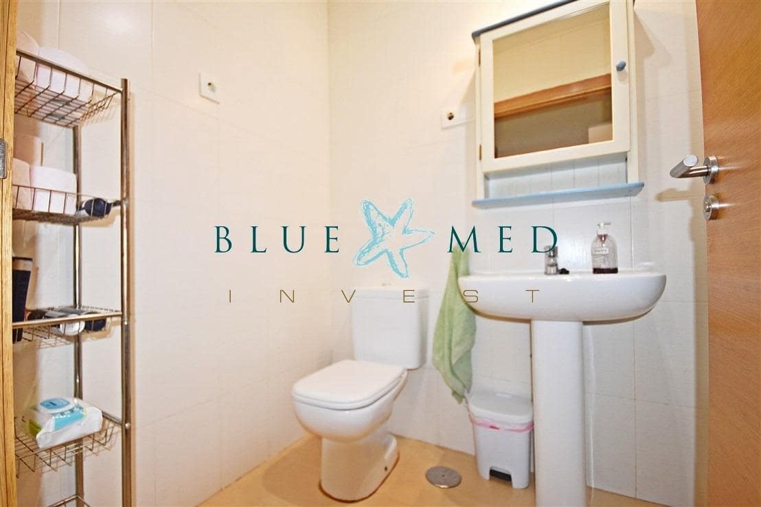 Apartamento de 2 habitaciones en Condado de Alhama en venta con piscina - 139.900 € (Ref: 9670633)