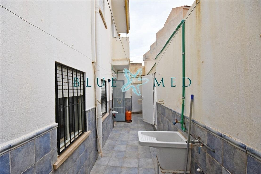 4 slaapkamer Flat te koop in Puerto de Mazarron - € 125.000 (Ref: 9679844)