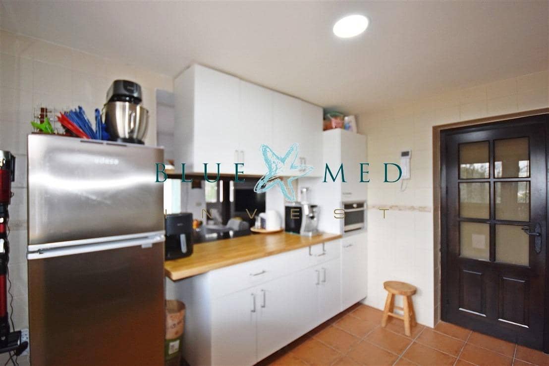 3 soverom Villa til salgs i La Pinilla med svømmebasseng - € 299 900 (Ref: 9686420)