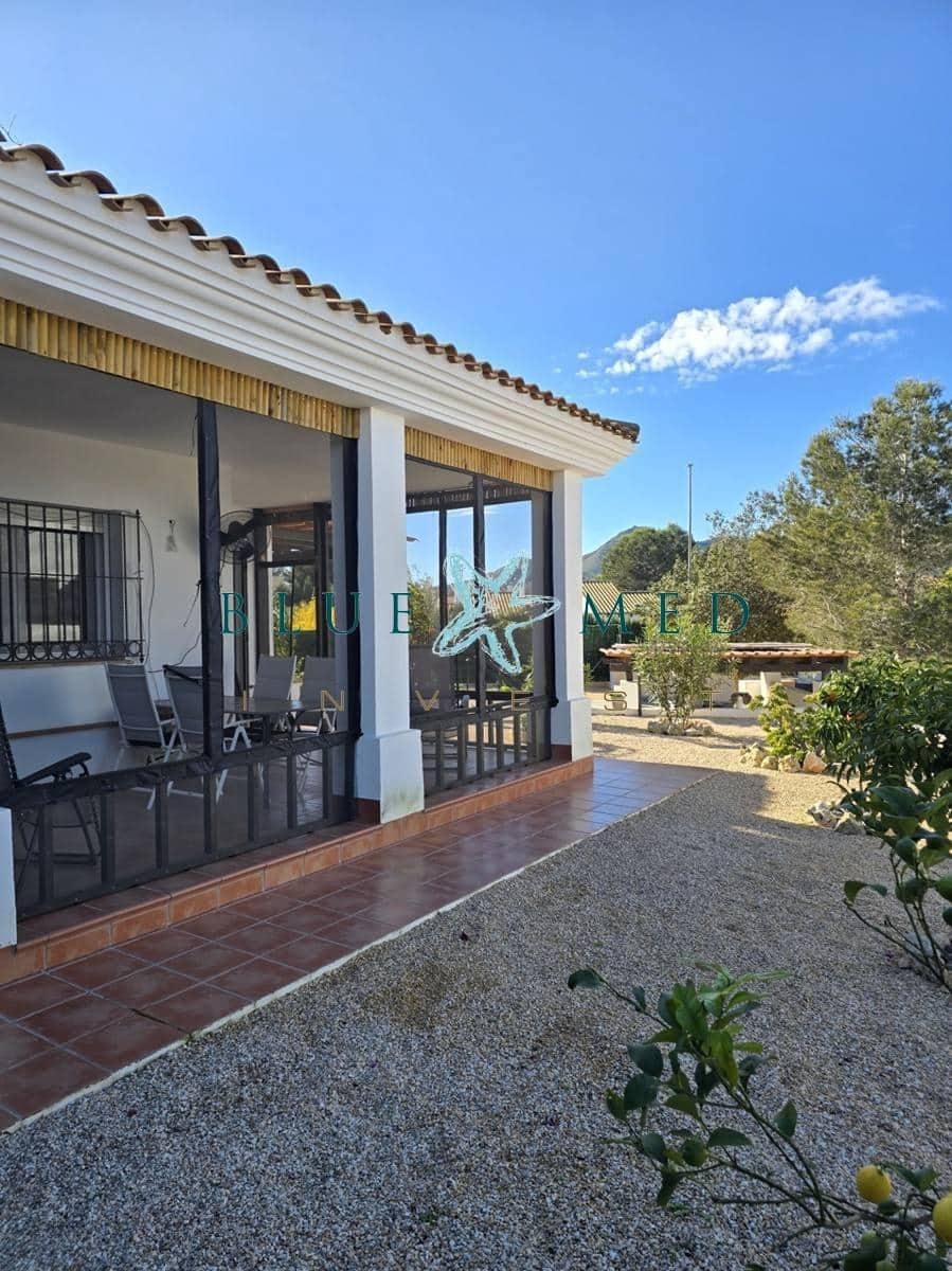 3 soverom Villa til salgs i La Pinilla med svømmebasseng - € 299 900 (Ref: 9686420)