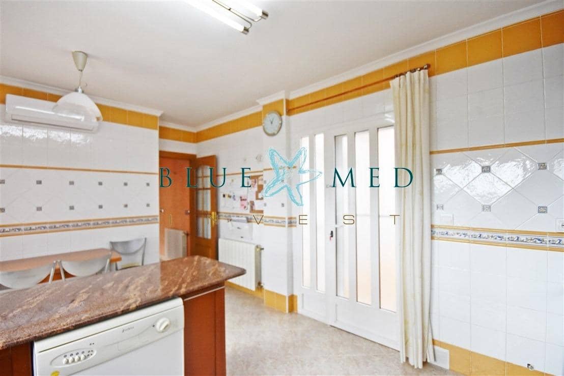 5 bedroom Villa for sale in Mazarron with garage - € 312,000 (Ref: 9714929)