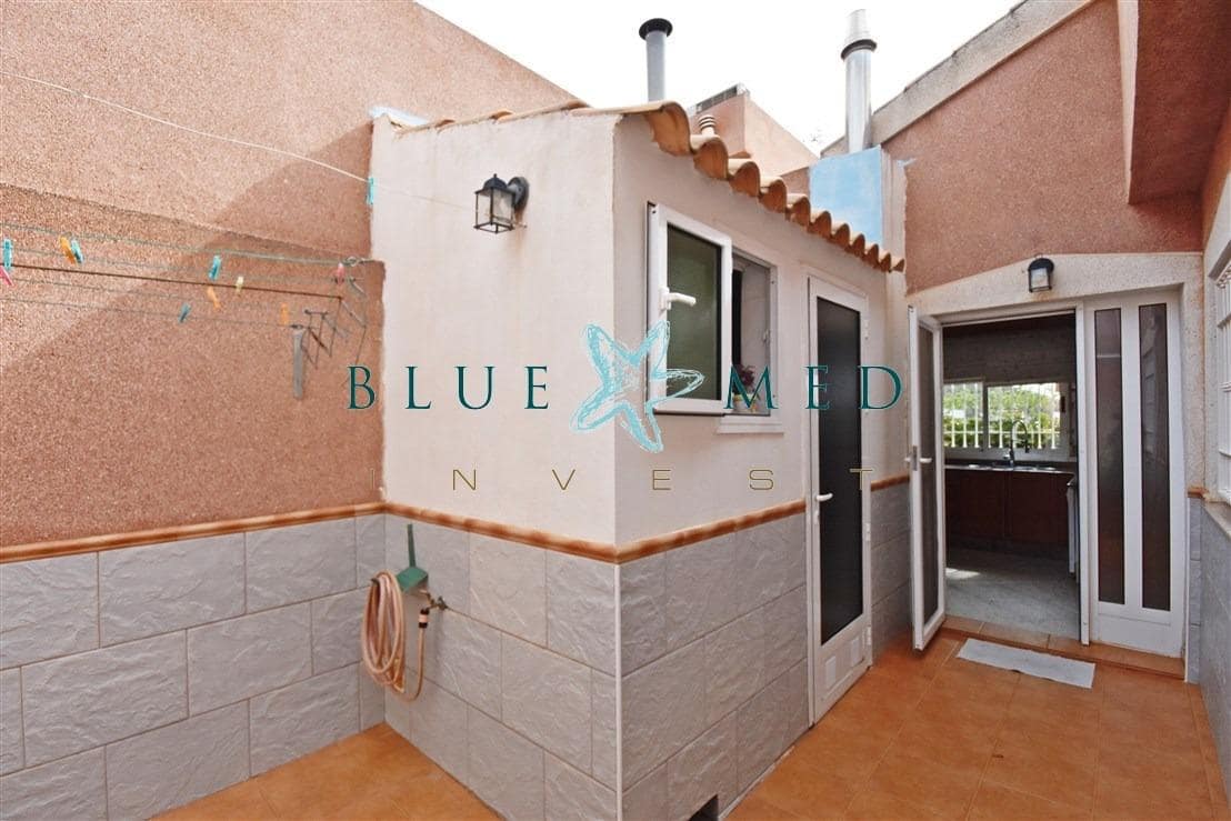 5 bedroom Villa for sale in Mazarron with garage - € 312,000 (Ref: 9714929)
