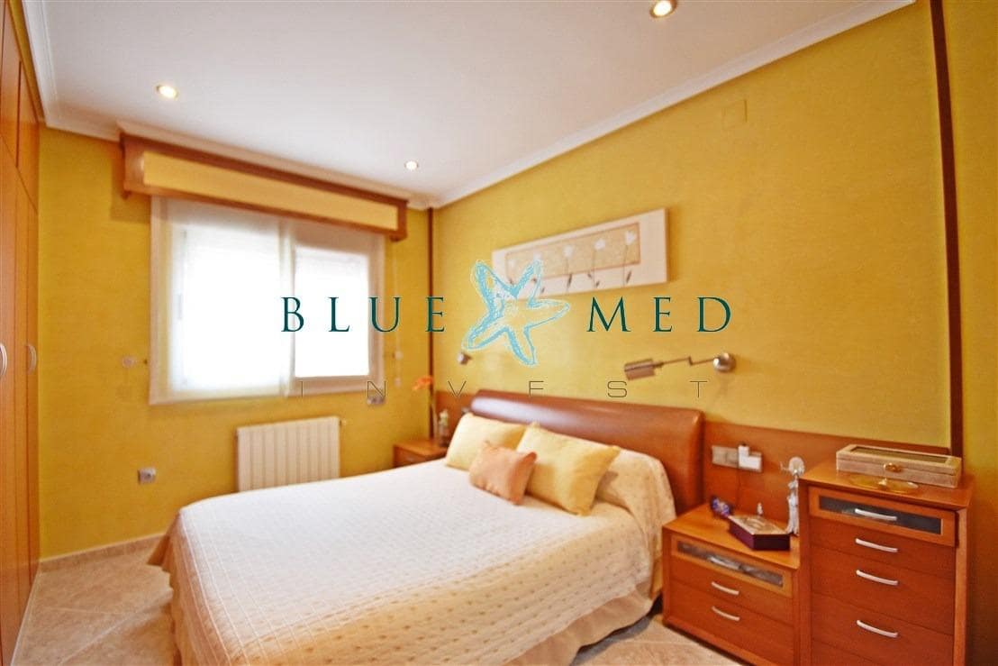 5 bedroom Villa for sale in Mazarron with garage - € 312,000 (Ref: 9714929)