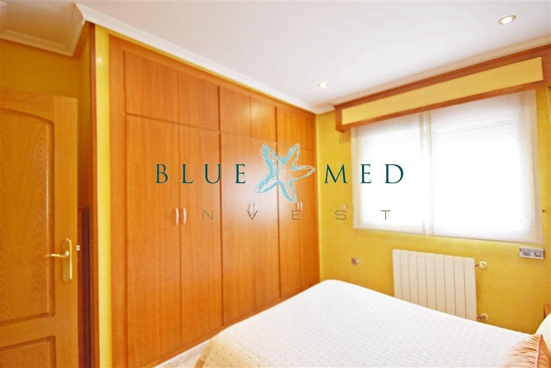 5 bedroom Villa for sale in Mazarron with garage - € 312,000 (Ref: 9714929)