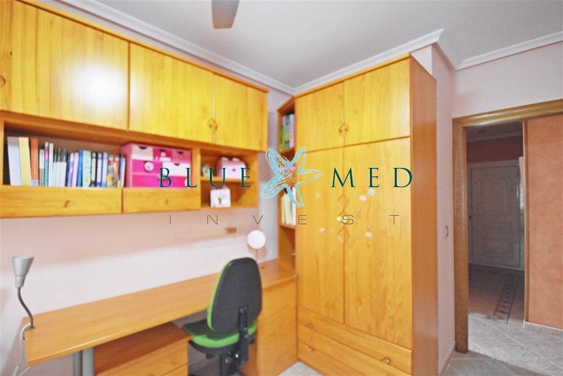 5 bedroom Villa for sale in Mazarron with garage - € 312,000 (Ref: 9714929)