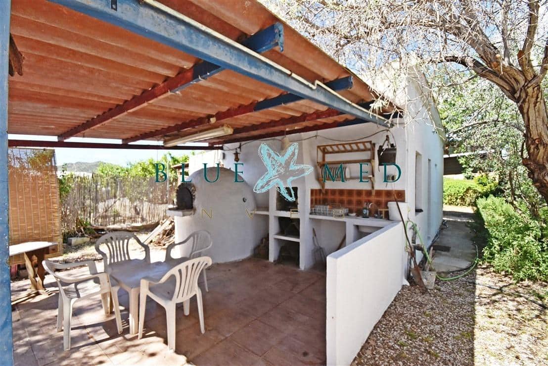 4 chambre Finca/Maison de Campagne à vendre à Atalaya avec piscine garage - 235 000 € (Ref: 9780545)