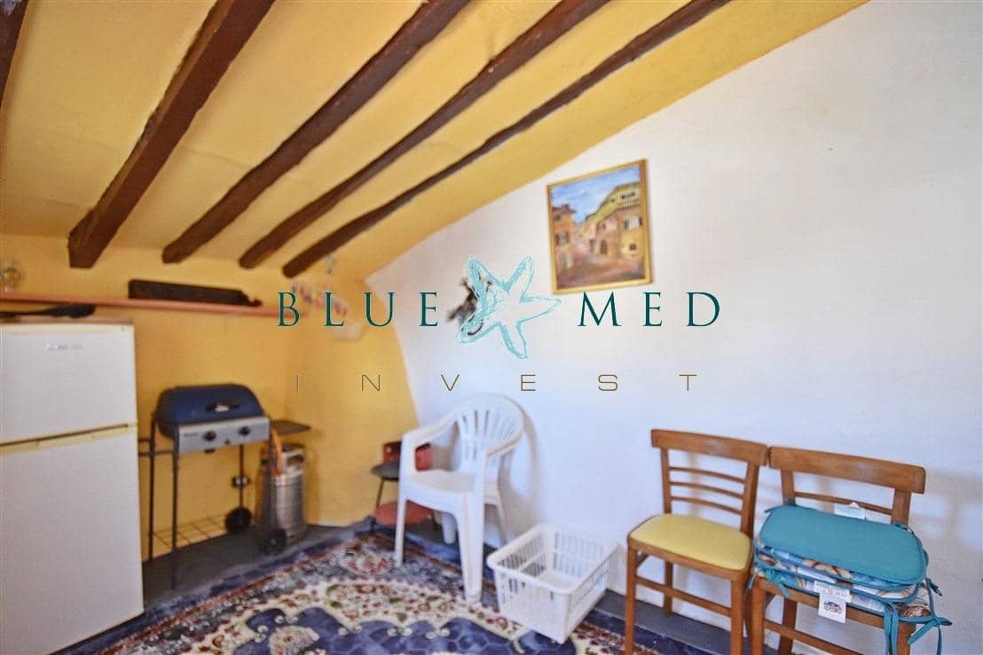 3 bedroom Townhouse for sale in La Pinilla - € 96,000 (Ref: 9783142)