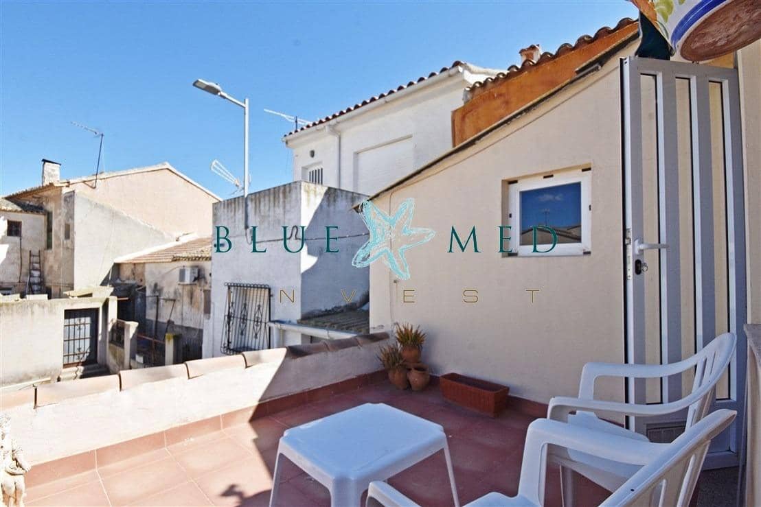 3 bedroom Townhouse for sale in La Pinilla - € 96,000 (Ref: 9783142)